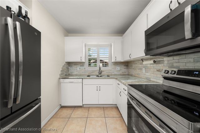 112 Edgewater Drive S, Lake Placid, FL 33852