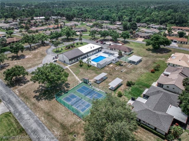 112 Edgewater Drive S, Lake Placid, FL 33852
