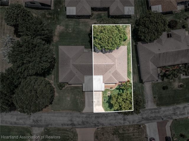 112 Edgewater Drive S, Lake Placid, FL 33852