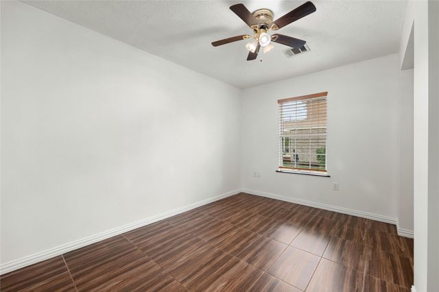 650 County Road 3404, Cleveland, TX 77327
