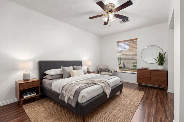 650 County Road 3404, Cleveland, TX 77327