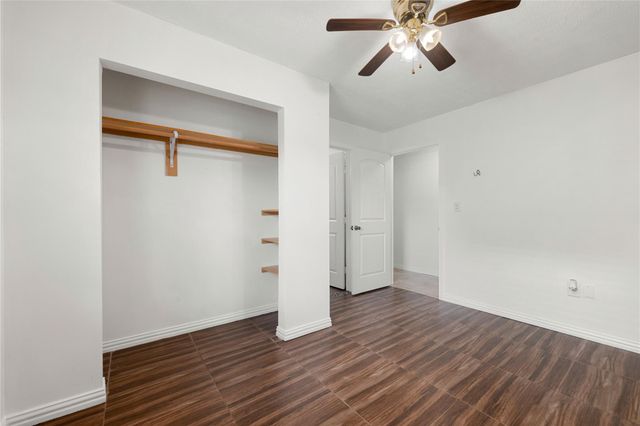 650 County Road 3404, Cleveland, TX 77327