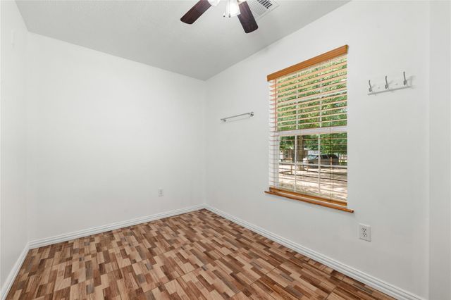 650 County Road 3404, Cleveland, TX 77327