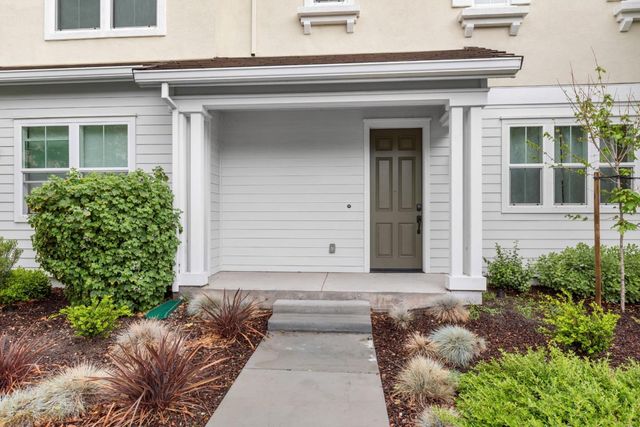 47520 Kinner Falls Common, Fremont, CA 94539