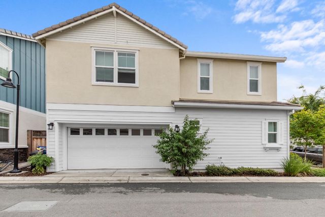 47520 Kinner Falls Common, Fremont, CA 94539