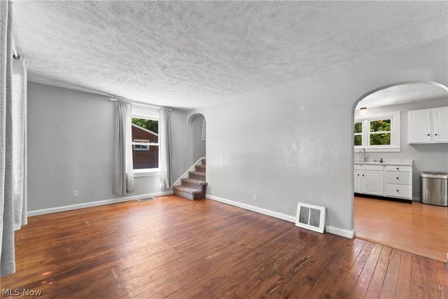 33 Parkway Boulevard, Alliance, OH 44601