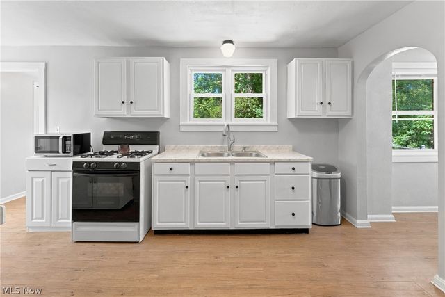 33 Parkway Boulevard, Alliance, OH 44601