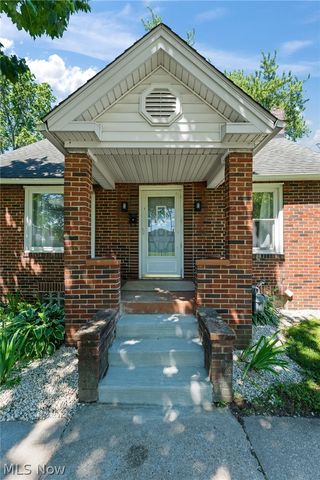 33 Parkway Boulevard, Alliance, OH 44601