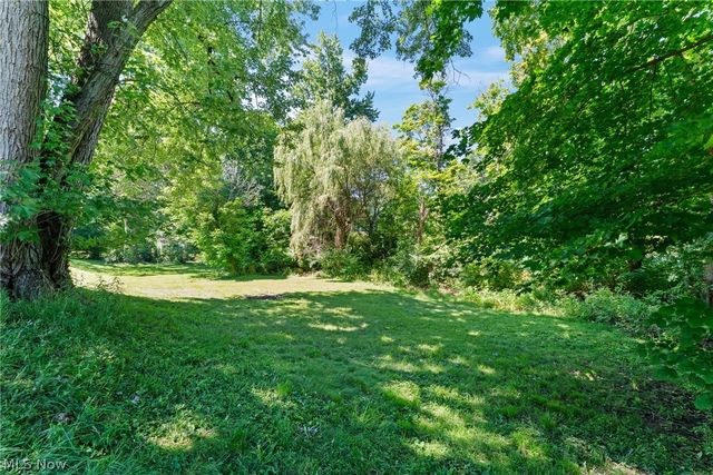 33 Parkway Boulevard, Alliance, OH 44601