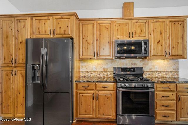 5235 S Ledgestone Dr, Coeur D'alene, ID 83814