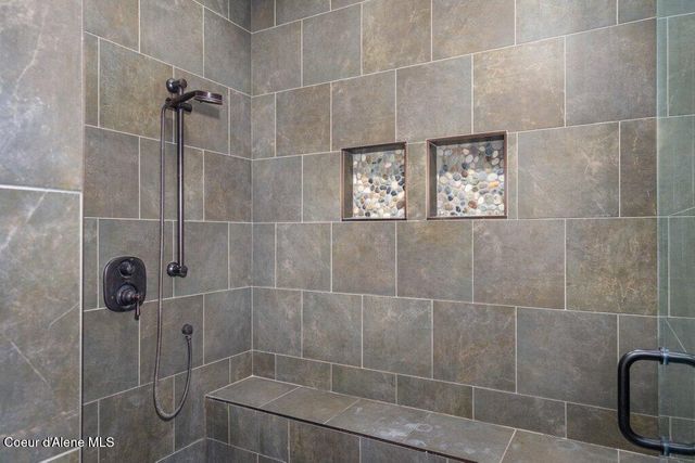 5235 S Ledgestone Dr, Coeur D'alene, ID 83814