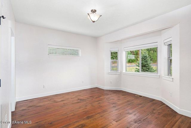 5235 S Ledgestone Dr, Coeur D'alene, ID 83814