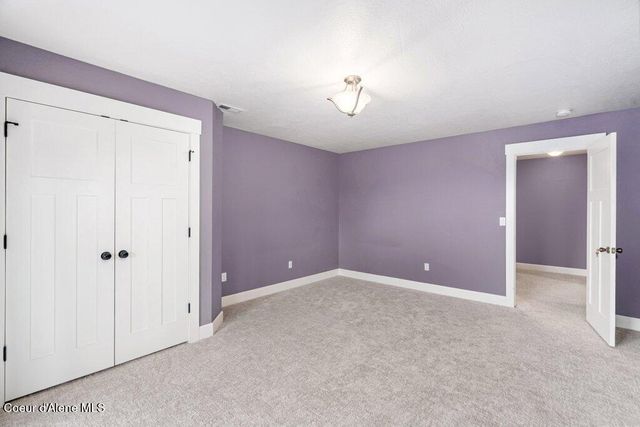 5235 S Ledgestone Dr, Coeur D'alene, ID 83814