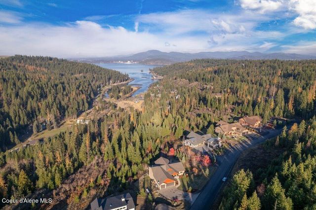 5235 S Ledgestone Dr, Coeur D'alene, ID 83814