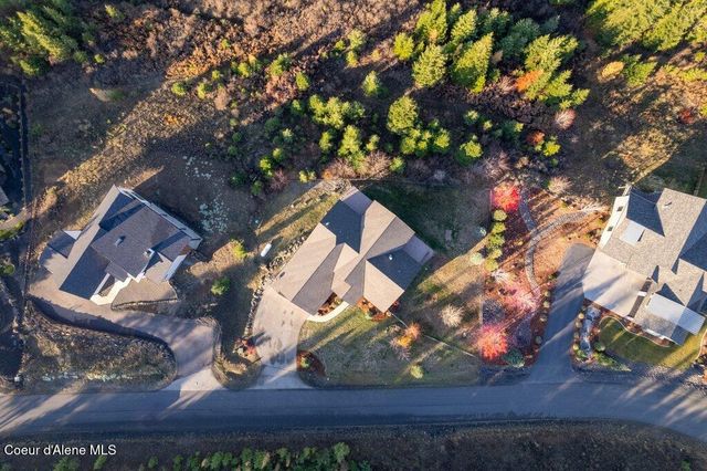 5235 S Ledgestone Dr, Coeur D'alene, ID 83814