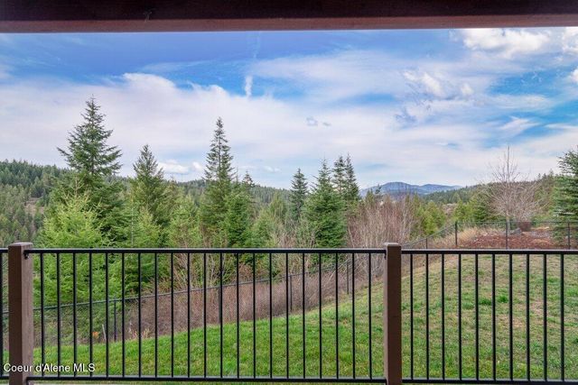 5235 S Ledgestone Dr, Coeur D'alene, ID 83814