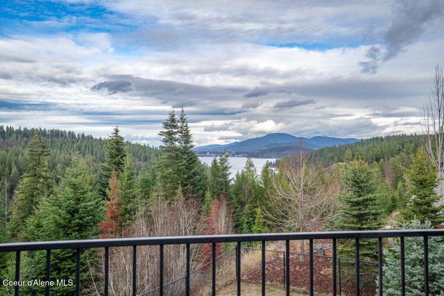 5235 S Ledgestone Dr, Coeur D'alene, ID 83814