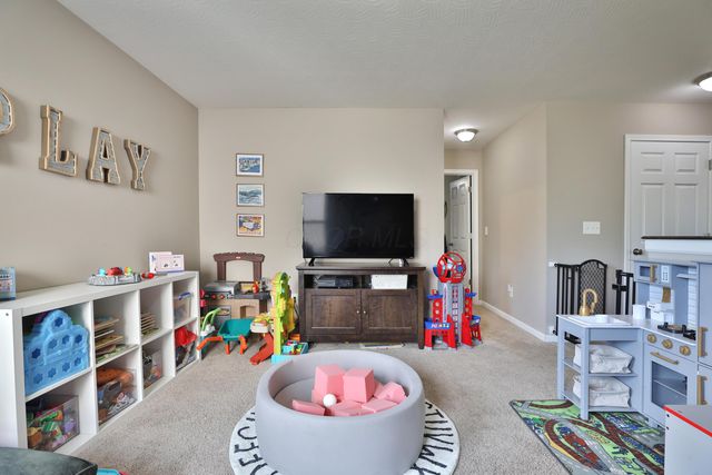 207 Faulkner Drive, Lithopolis, OH 43136