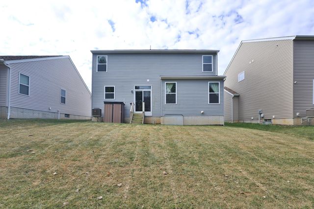 207 Faulkner Drive, Lithopolis, OH 43136