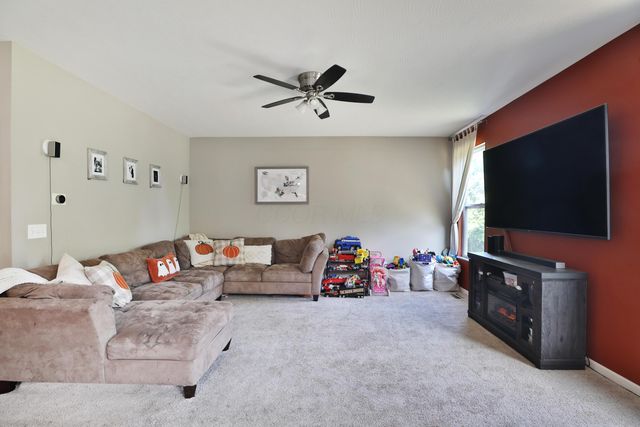 207 Faulkner Drive, Lithopolis, OH 43136