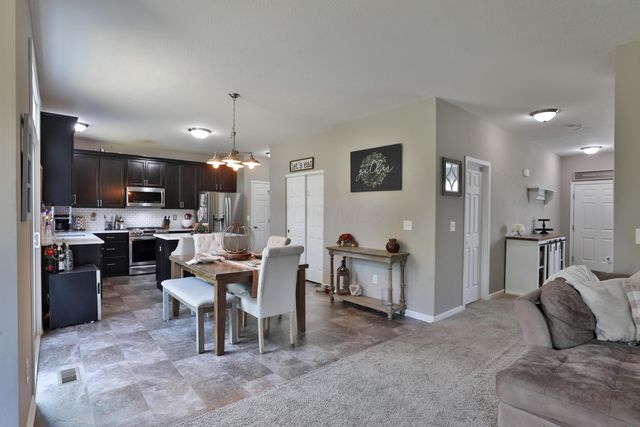 207 Faulkner Drive, Lithopolis, OH 43136