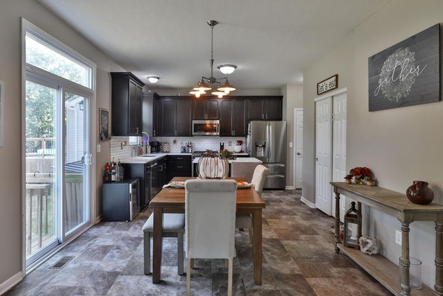 207 Faulkner Drive, Lithopolis, OH 43136
