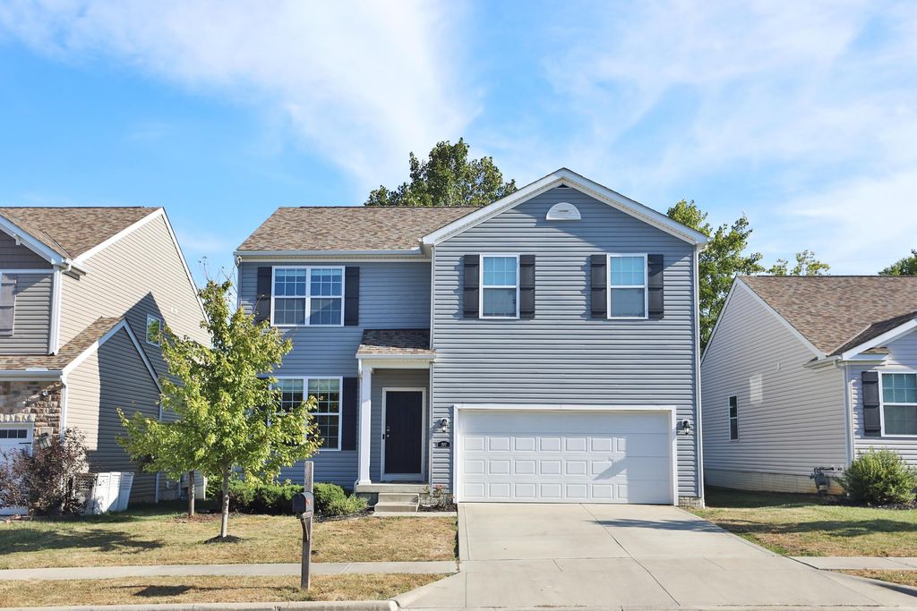207 Faulkner Drive, Lithopolis, OH 43136