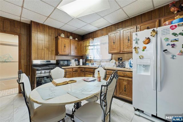 53 Grove Terrace, Irvington, NJ 07111