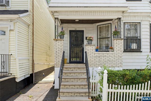 53 Grove Terrace, Irvington, NJ 07111