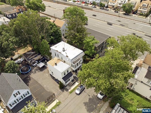 53 Grove Terrace, Irvington, NJ 07111
