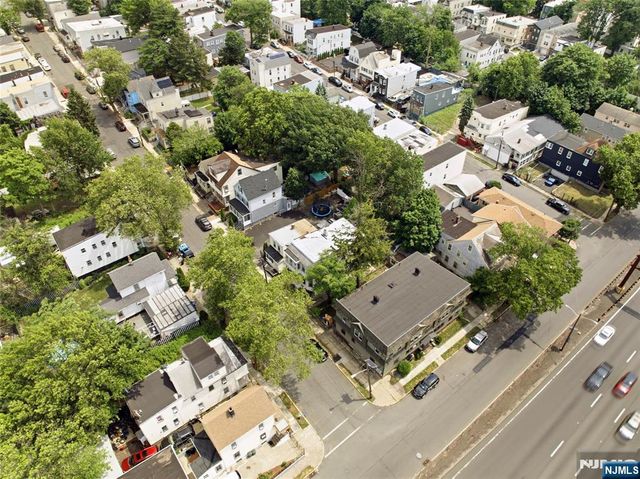 53 Grove Terrace, Irvington, NJ 07111