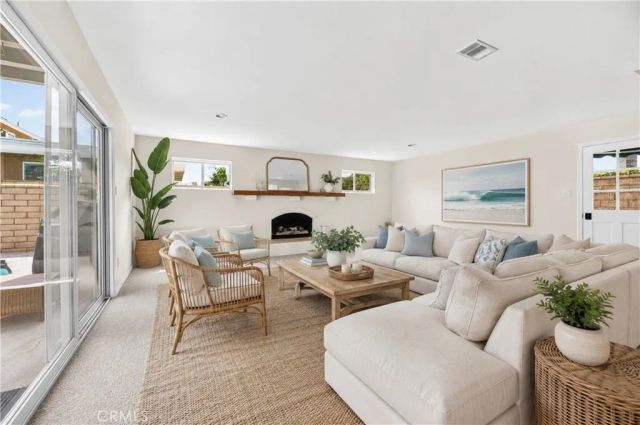 20682 Hopetown, Huntington Beach, CA 92646