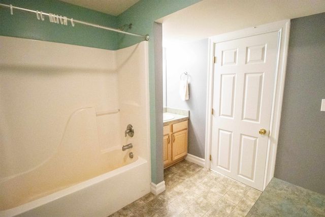 13043 Stony Brook Pass, Fenton Twp, MI 48451
