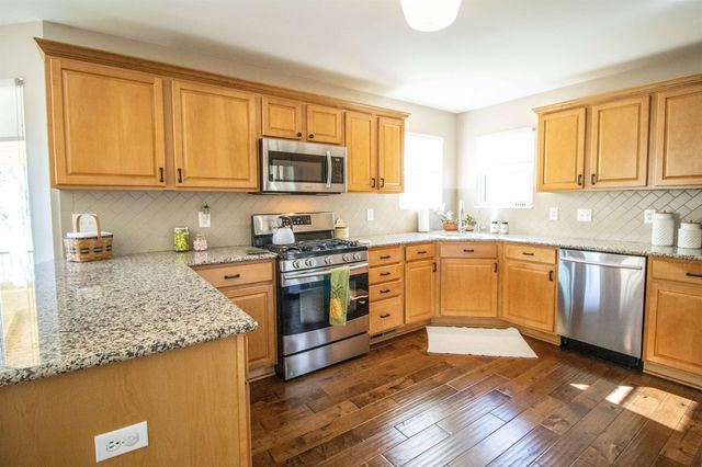 13043 Stony Brook Pass, Fenton Twp, MI 48451