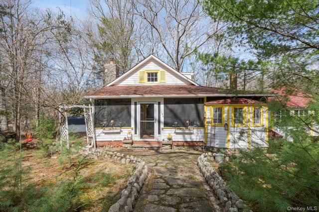 184 Yankee Lake Road, Wurtsboro, NY 12790