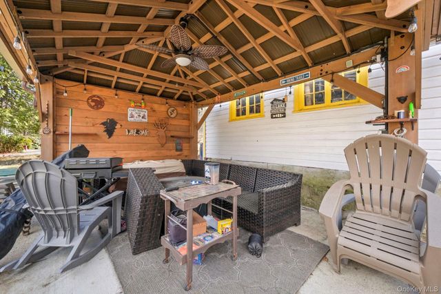 184 Yankee Lake Road, Wurtsboro, NY 12790