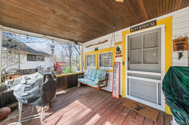 184 Yankee Lake Road, Wurtsboro, NY 12790