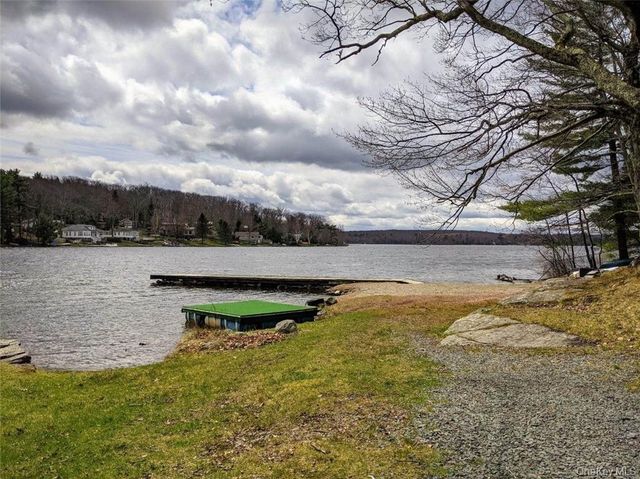 184 Yankee Lake Road, Wurtsboro, NY 12790