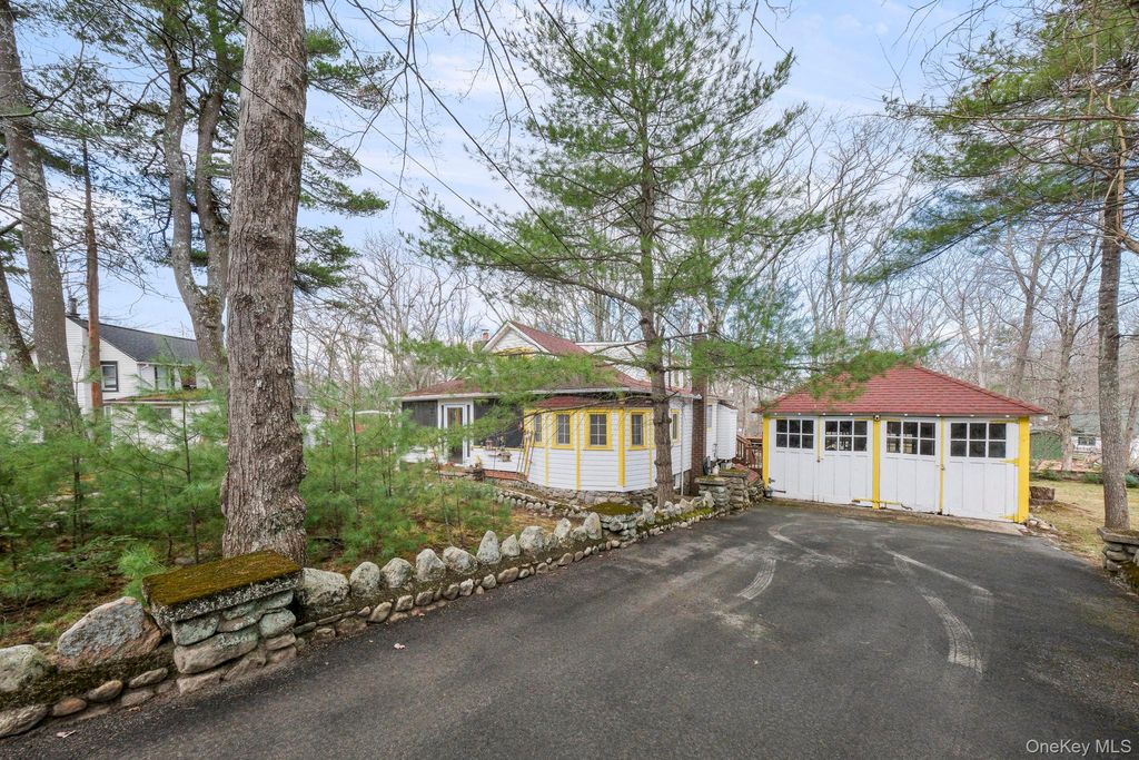 184 Yankee Lake Road, Wurtsboro, NY 12790