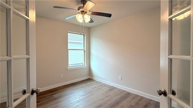 1437 Irigoyen St, Corpus Christi, TX 78415