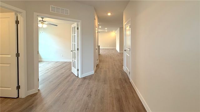 1437 Irigoyen St, Corpus Christi, TX 78415