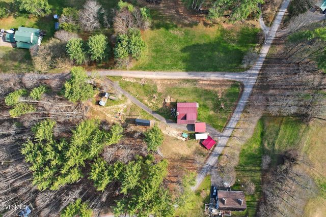 250 Beaver Walk Road, Mountain City, TN 37683