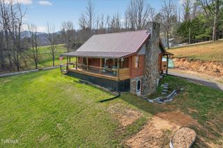 250 Beaver Walk Road, Mountain City, TN 37683
