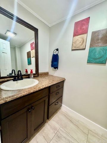 2200 Rains Street, Jonesboro, AR 72401