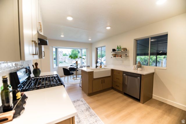 1377 W TALISMAN DR, Salt Lake City, UT 84116
