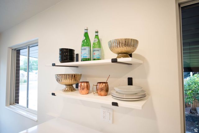 1377 W TALISMAN DR, Salt Lake City, UT 84116