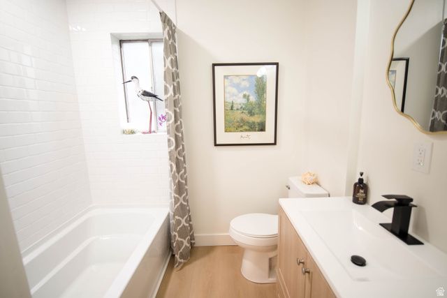 1377 W TALISMAN DR, Salt Lake City, UT 84116