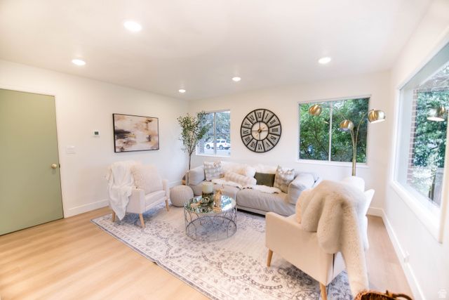 1377 W TALISMAN DR, Salt Lake City, UT 84116