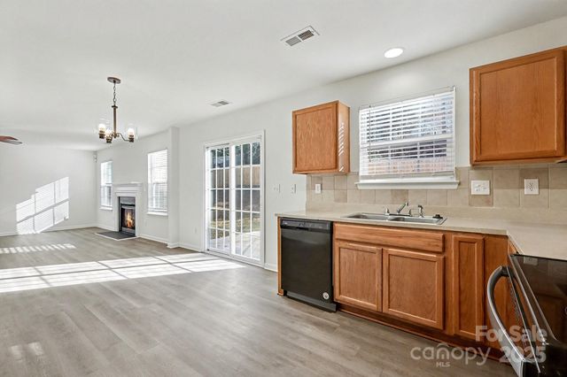 5937 Firethorne Lane, Concord, NC 28025