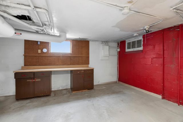 1050 Matilda Street, Saint Paul, MN 55117
